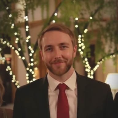 Headshot of Daniel Richardson